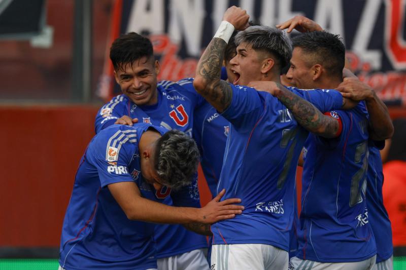 ATON - Eduardo Vargas cerca de regresar a la U