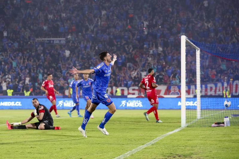 Lucas Di Yorio celebrando gol Universidad de Chile vs Ñublense - Photosport