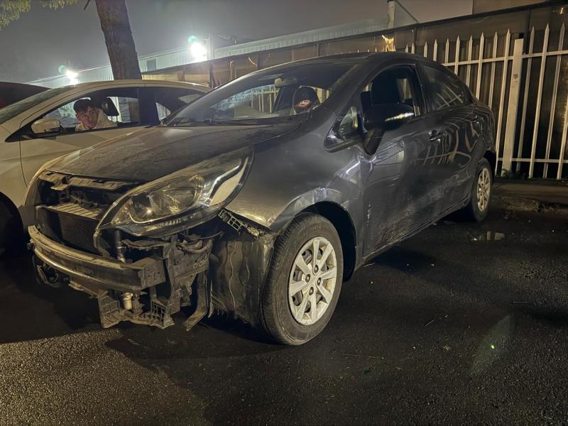 Delincuentes intentaron atropellar a carabinero y evadir control policial en Puente Alto