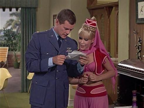 IMDB - Barbara Eden en "Mi bella genio"
