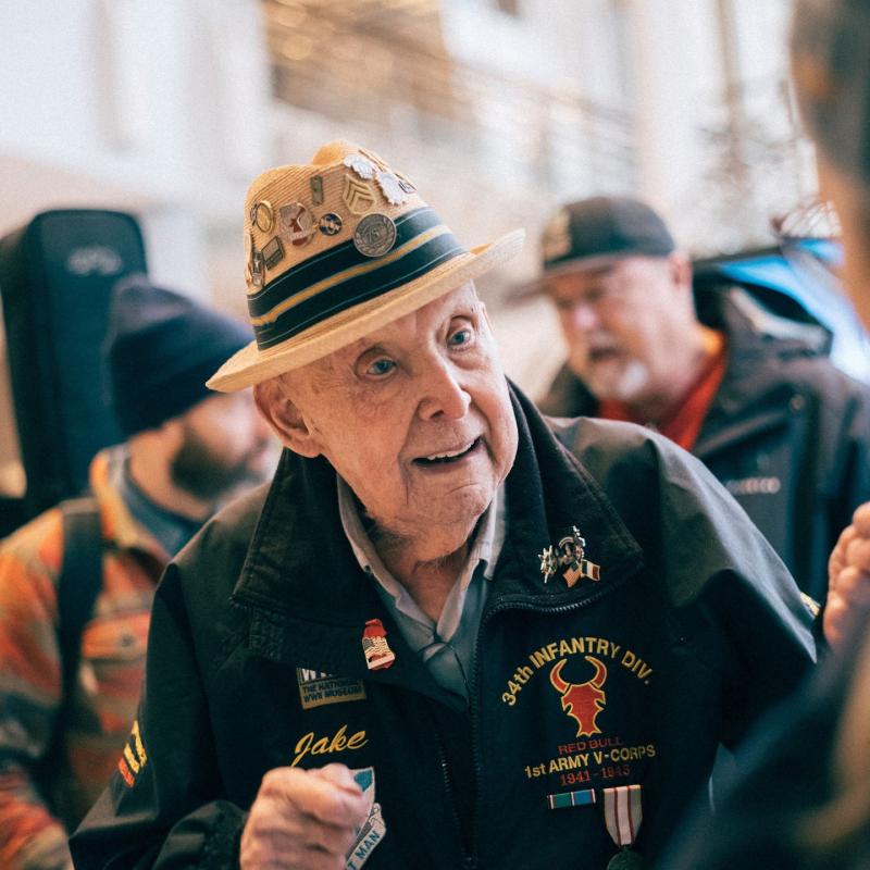IG - Muere Papa Jake, el tiktoker de 103 años y uno de los últimos sobrevivientes del "Día D"