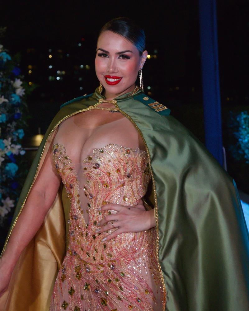 Instagram - Excarabinera, Daniela Díaz