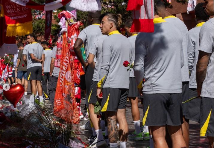 Instagram Liverpool - Jugadores acompañan a esposa de Diogo Jota