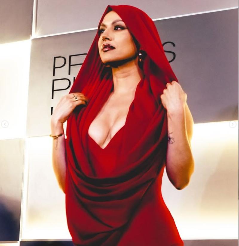 Instagram - Karla Melo