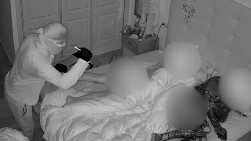 Hombre arremete contra ladrón que se quedó observando a su pareja - Álex Varona vía Storyful