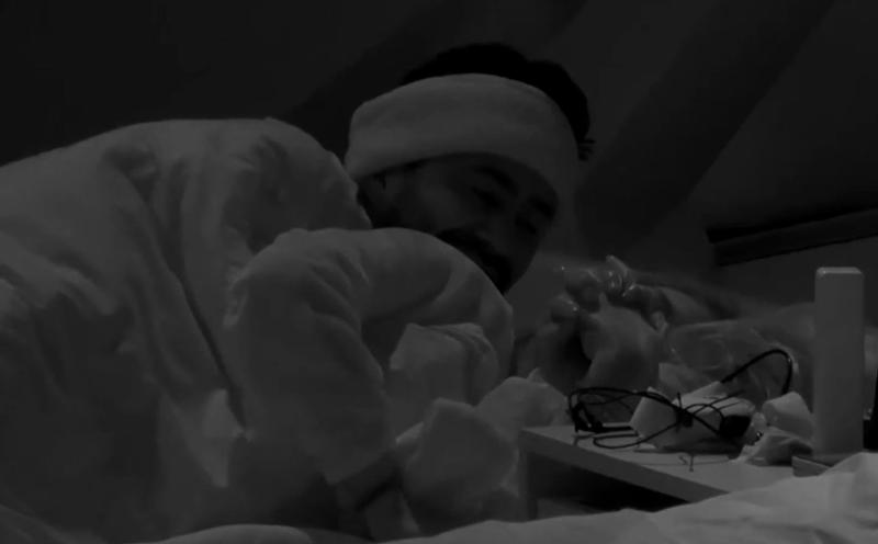 13 - El romántico e íntimo momento que protagonizaron Luis Jiménez y Disley Ramos en "Mundos Opuestos"