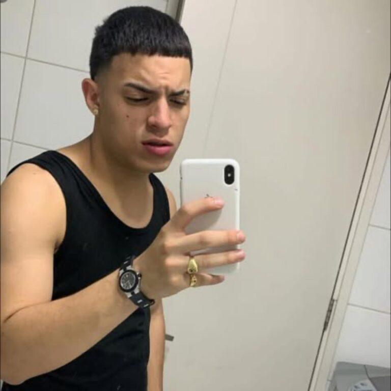 Facebook - Israel Useche