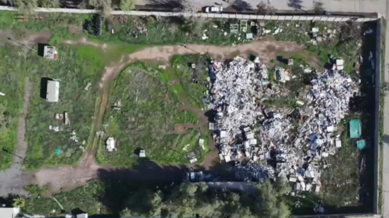 Vecinos de Conchalí denuncian vertedero urbano - T13