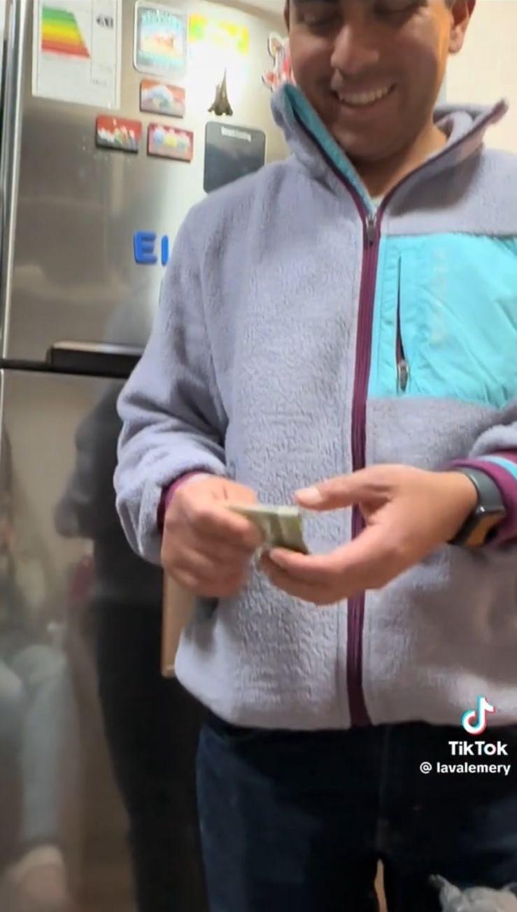 Madre enseña lección de vida a su hija tras inesperada compra en supermercado: "Con el dolor de mi alma tuve que enseñarle una lección" - RRSS