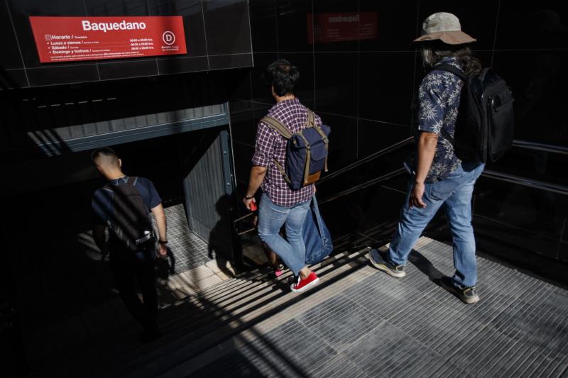 Metro de Santiago anuncia cambios en Baquedano - Agencia Uno