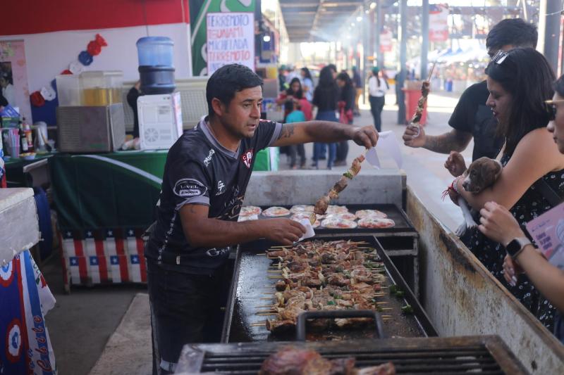 Agencia Uno - Diputada Musante presenta proyecto que busca declarar feriado el 17 de septiembre