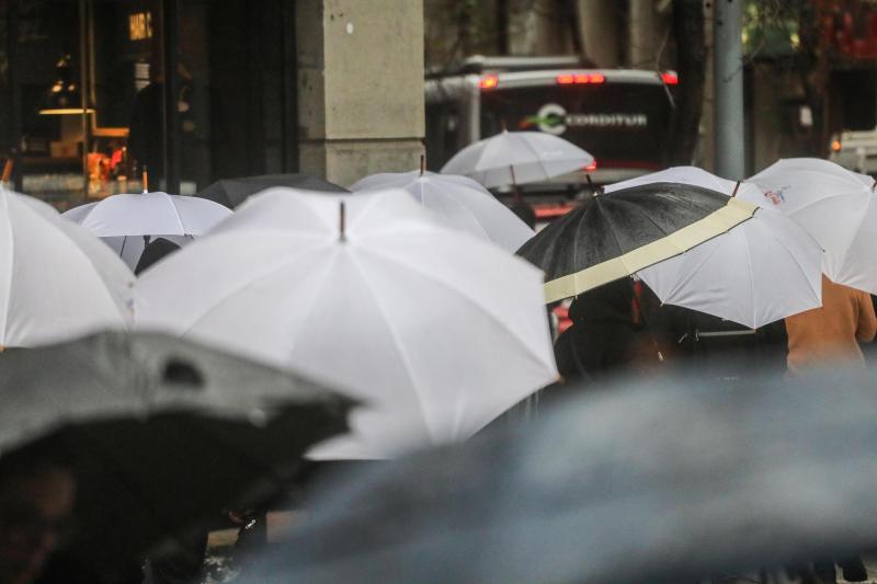 Pronostican lluvia para tres días en la capital - Agencia Uno