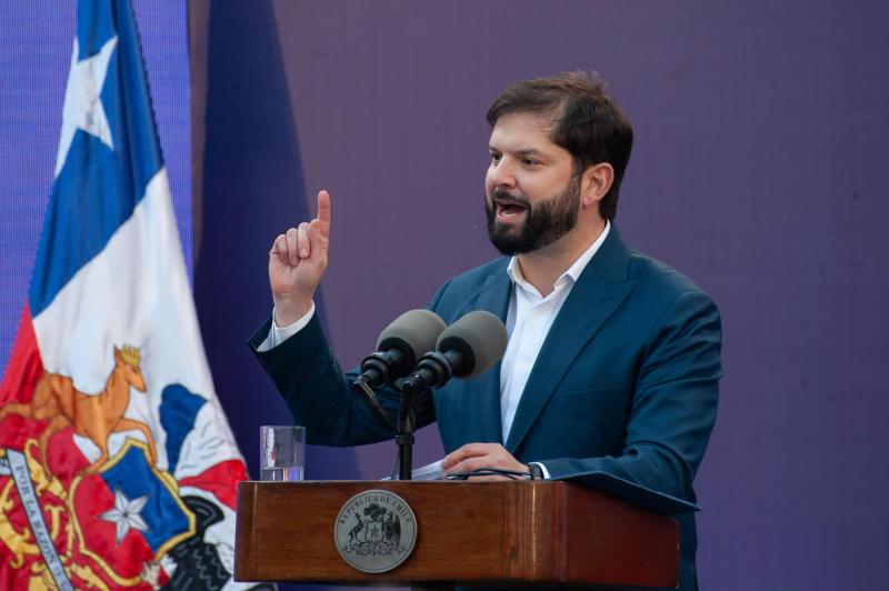 Bloomberg cuestiona "legado" del Presidente Boric - Agencia Uno