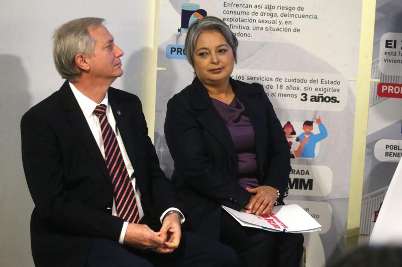 Aton- Jara cuestionó propuesta de Kast