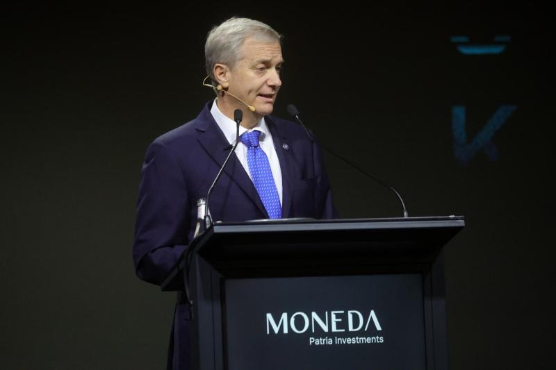 Aton- Kast aseguró que el congreso "no es tan relevante"