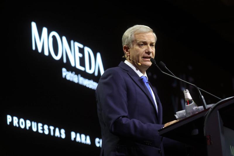 Aton- Vallejo aseguró no estar sorprendida de los dichos de Kast en seminario