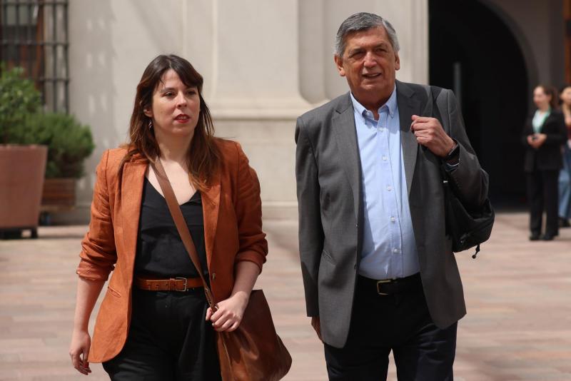 Aton- Presidentes del FA y PC consideraron "legítima" la decisión de competir en otra lista parlamentaria