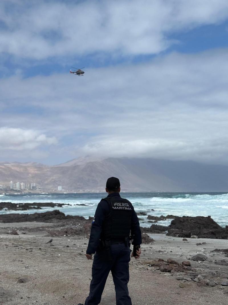 Sobreviviente del naufragio en Punta Arenas entrega dato clave: "conocía el paradero de dos personas más” - X Referencial @Armada_Chile