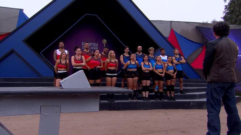 Canal 13 - Competencia por equipos en Mundos Opuestos