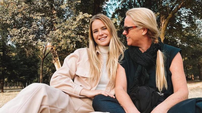 Inna Moll recordó el paso de su madre por un certamen de belleza - redes sociales