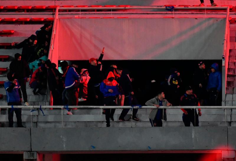 Photosport - Incidentes en partido de la U con Independiente