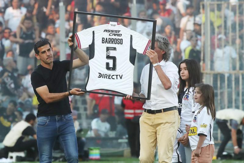 Aton - El día que Julio Barroso fue homenajeado por Colo-Colo