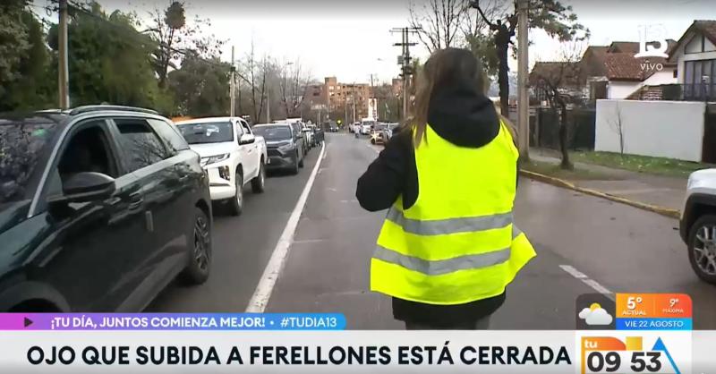 Tu Día - Larga fila para ingresar a Farellones