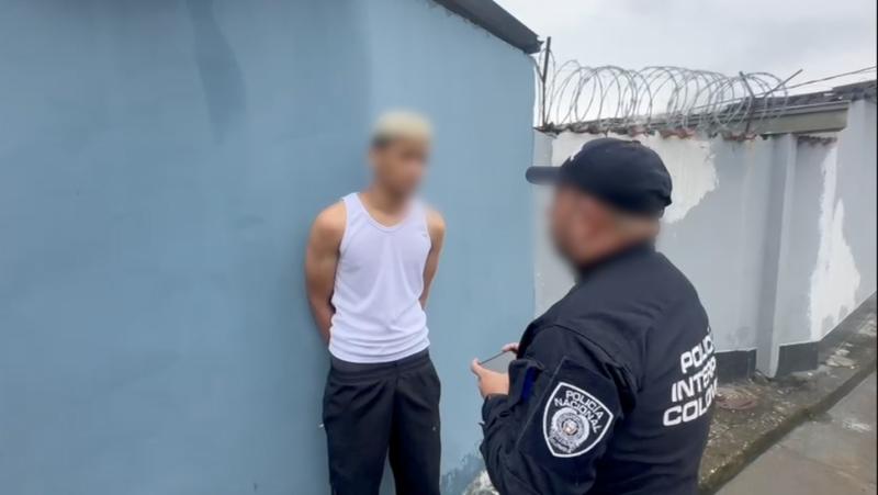 T13 - Sicario venezolano del “Rey de Meiggs” es trasladado a Bogotá: Se inicia trámite de extradición a Chile | Cedida por Carabineros