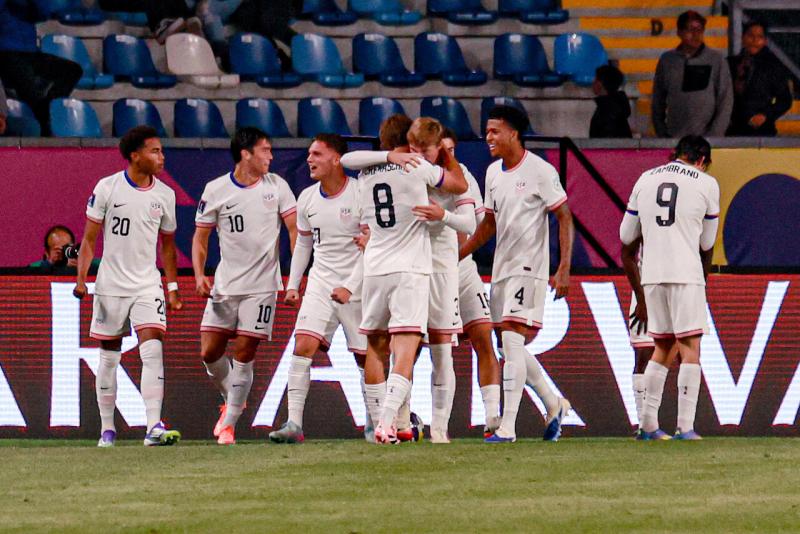 Agencia UNO - EE. UU aplastó 9-1 a Nueva Caledonia en su debut del Mundial Sub-20