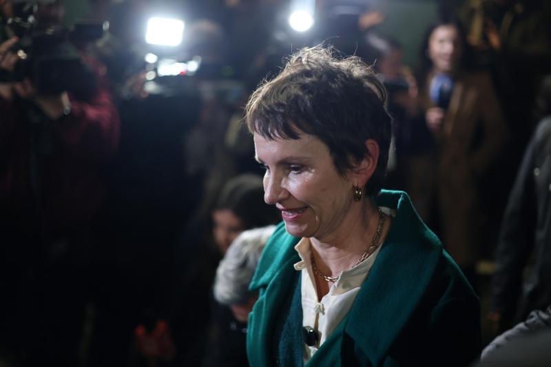 Aton- Tohá salió de la "primera línea" política tras derrota en la primaria