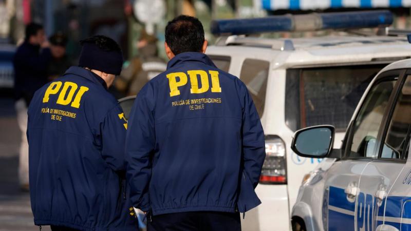 Aton (referencial) - Empresaria china sufre violento asalto en estacionamiento de edificio: le robaron $200 millones en efectivo