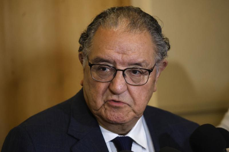 Aton- Senador Insulza se sumó a reparos de su par de la DC, Francisco Huenchumilla