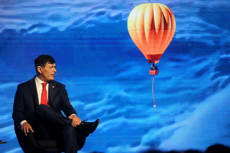 Aton- Parisi recibió los reparos de Kaiser y Matthei