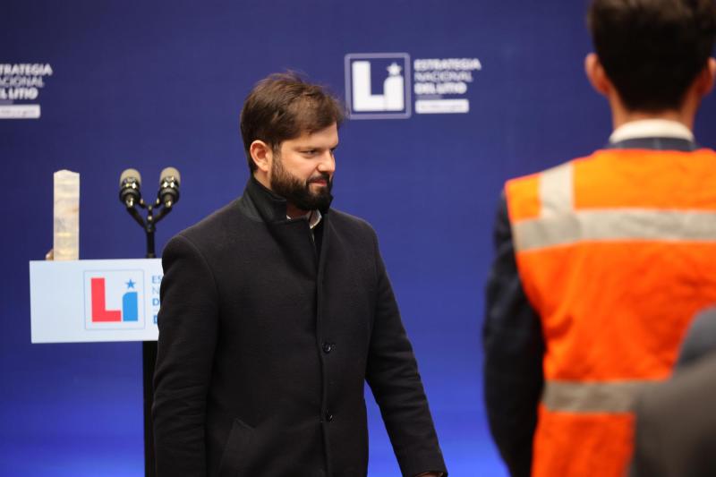 Aton- Presidente Boric encabezó firma del primer Contrato Especial de Operaciones de Litio