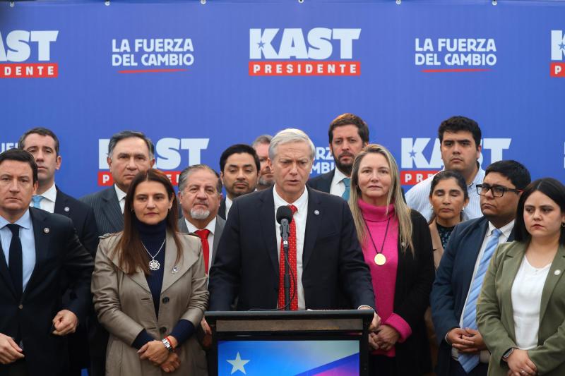 Aton- Kast presentó su Plan Marchas sin Violencia