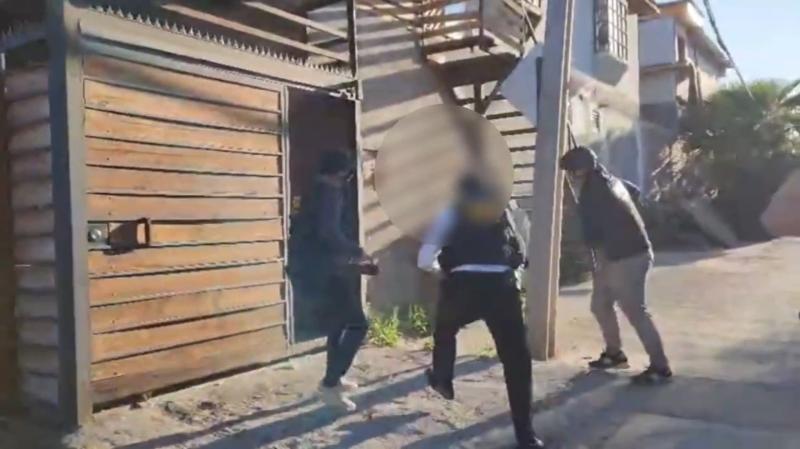 PDI detiene a tres sujetos por brutal asalto a adulta mayor con alzheimer en Lampa