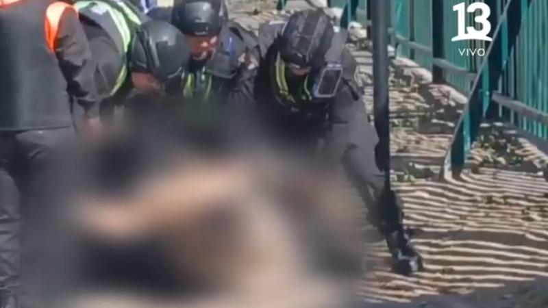 Canal 13 - Detención de hombre en Mall Plaza Vespucio