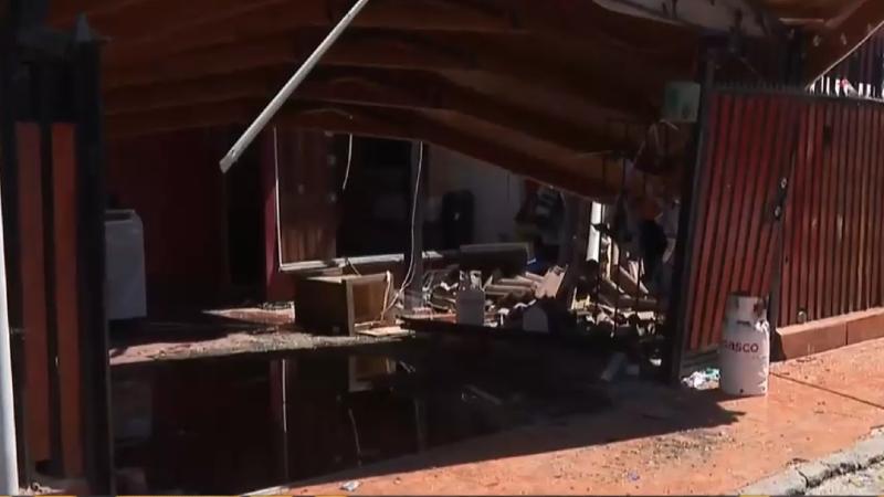 T13 Tarde - Explosión en casa de Pudahuel por una fuga de gas