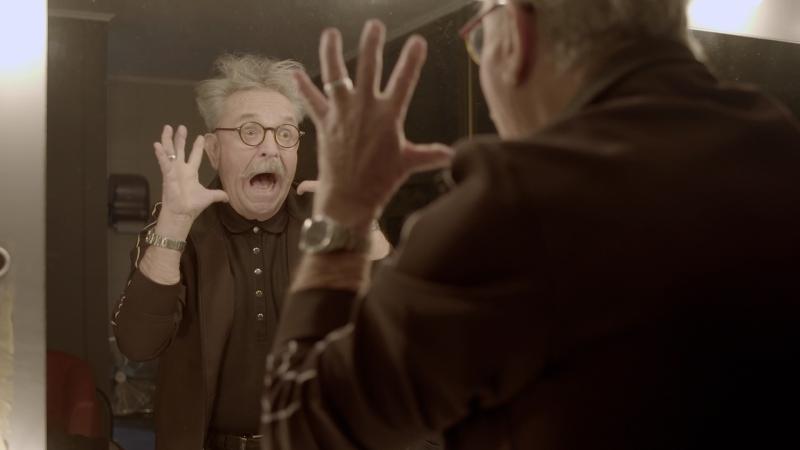 "El Gran Coco Legrand": Hora y dónde ver el estreno en TV abierta del documental sobre la leyenda del humor chileno