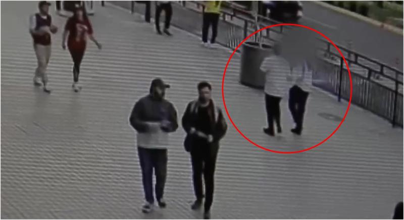 Caso Monsalve: Cámaras muestran a exsubsecretario y denunciante tras cita en el Costanera Center