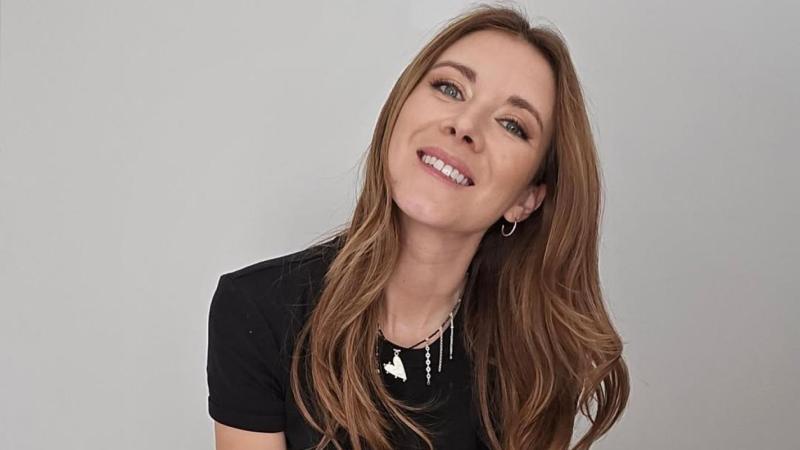 Redes sociales - Carla Jara