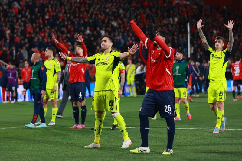 Las sanciones que tendrá que cumplir la U tras el fallo de la Conmebol - Photosport