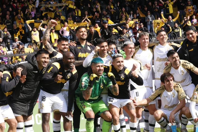 Coquimbo Unido, el líder del fútbol chileno (Photosport)