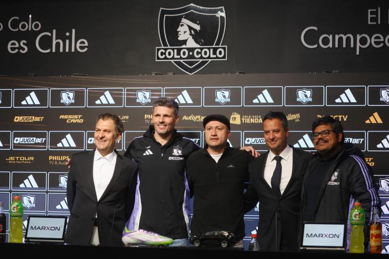 Presentación Fernando Ortiz en Colo-Colo (Photosport)