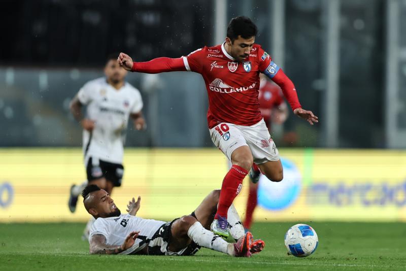 Aton - Puch ante Colo-Colo