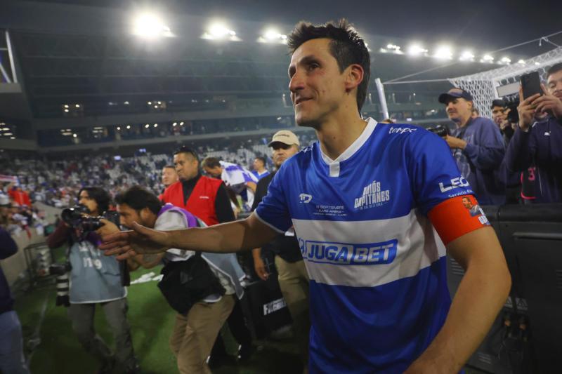 "Adiós Capitanes" - Photosport