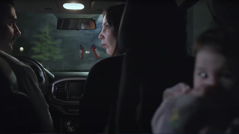 Carabineros de Chile - Desgarrador spot para prevenir accidentes de tránsito en Fiestas Patrias