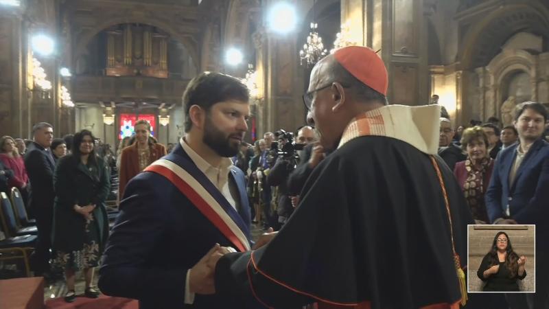 Pdte. Boric junto a cardenal Chomali en el Te Deum - T13