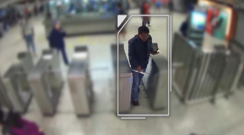 T13 - Así cayó el adulto mayor que robó durante 50 años en Santiago sin usar la fuerza