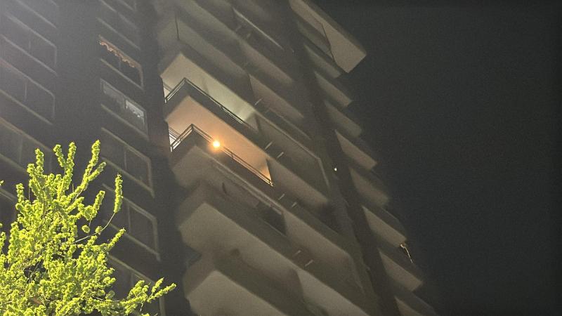 Reportan femicidio y posterior suicidio del agresor en Santiago Centro